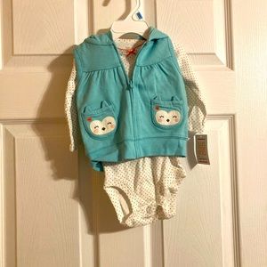 Carters Just One You 2-piece set - long sleeved onesie and hooded vest - 6m NWT